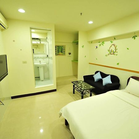 Hotel Ezbookers Dunhua Taipei Esterno foto